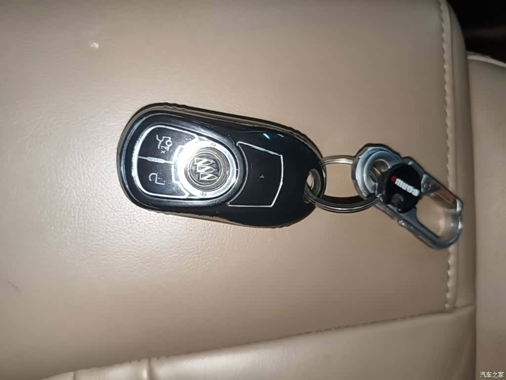 Buick GL8, 2019 9