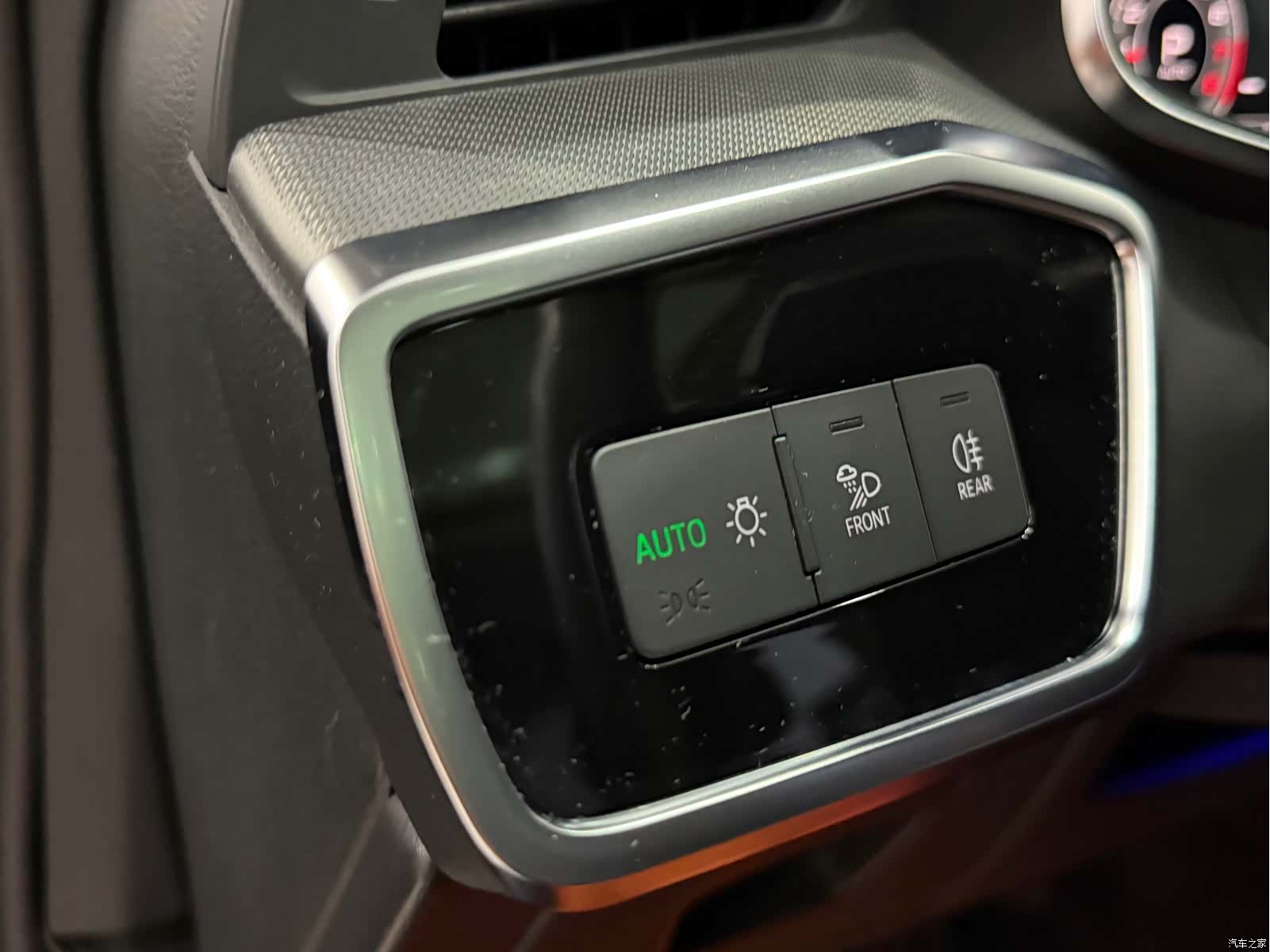 Audi A6L, 2021 13