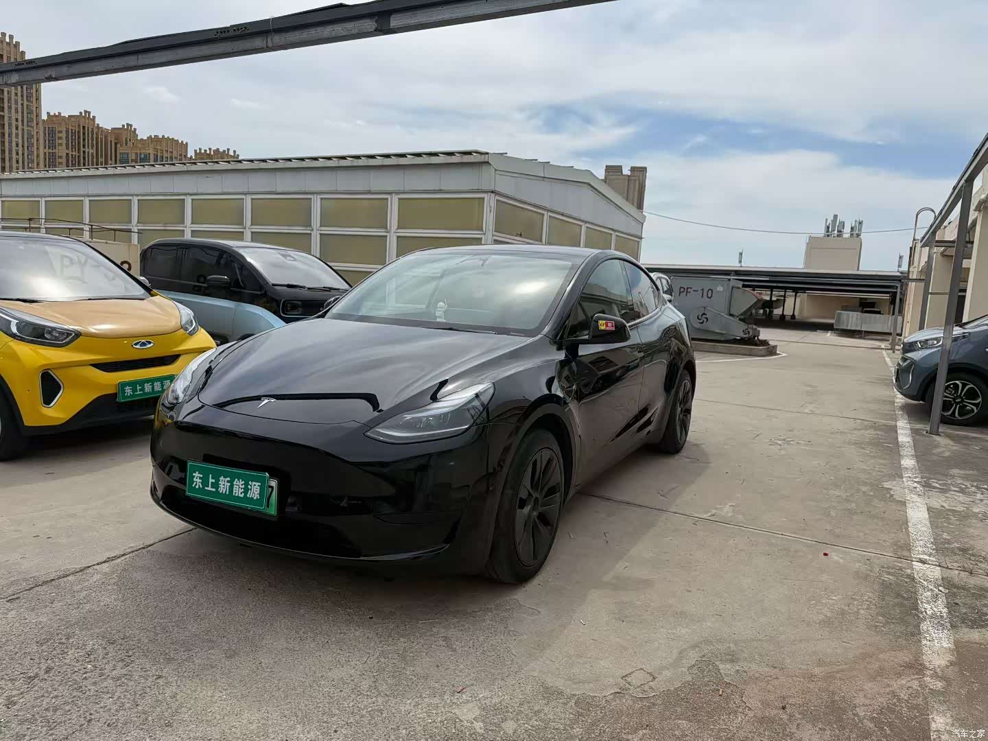 Tesla Model Y, 2024 1