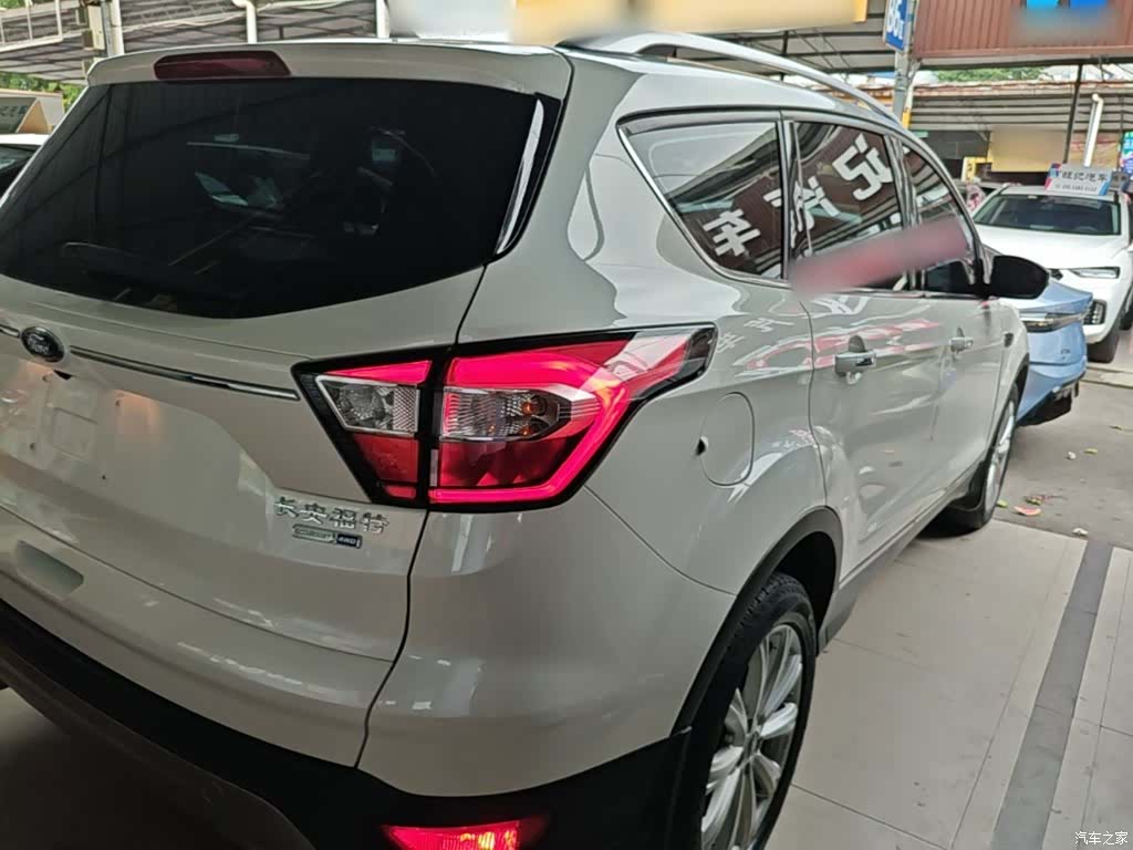 Ford Kuga, 2018 7
