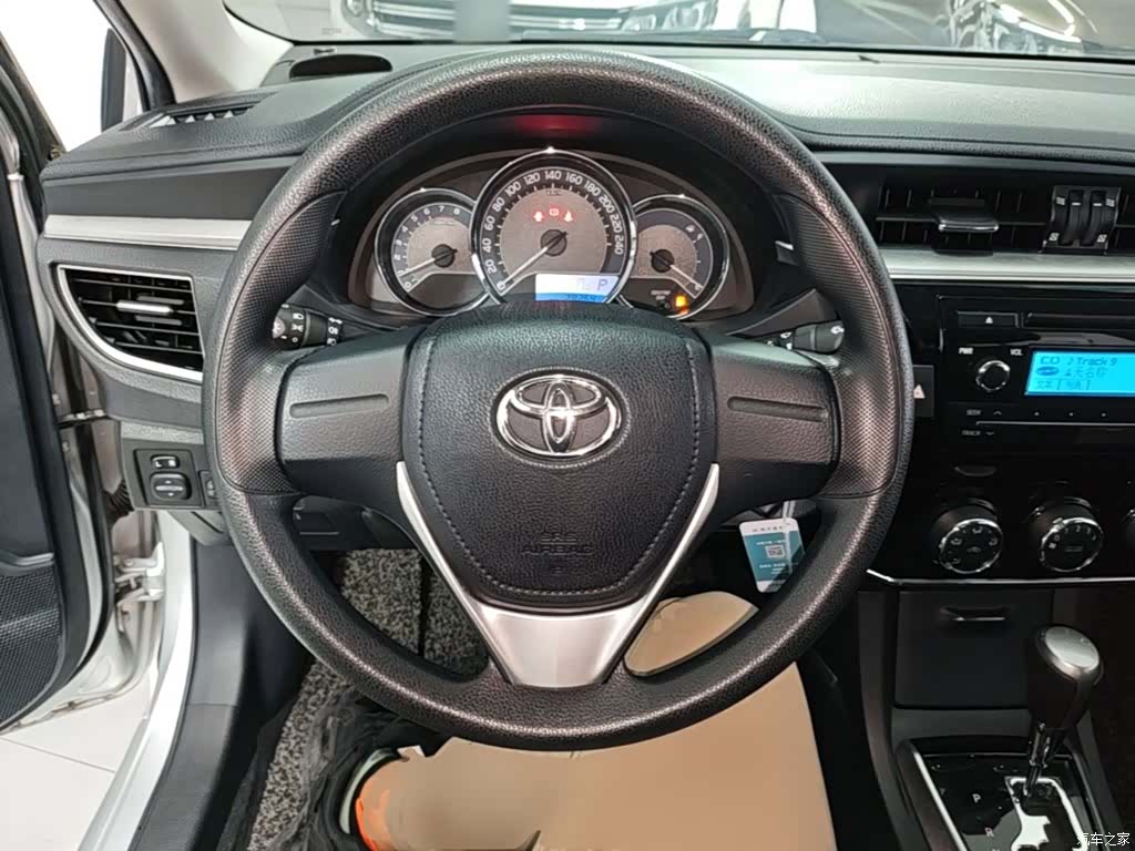 Toyota Corolla, 2015 11
