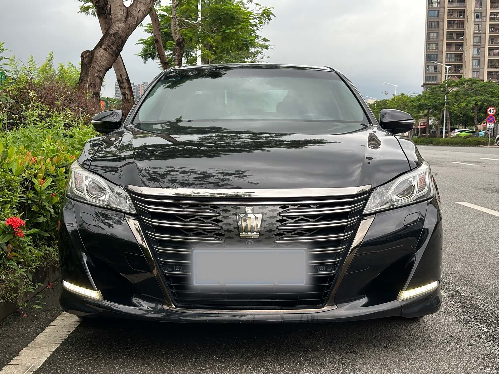 Toyota Crown, 2018 6