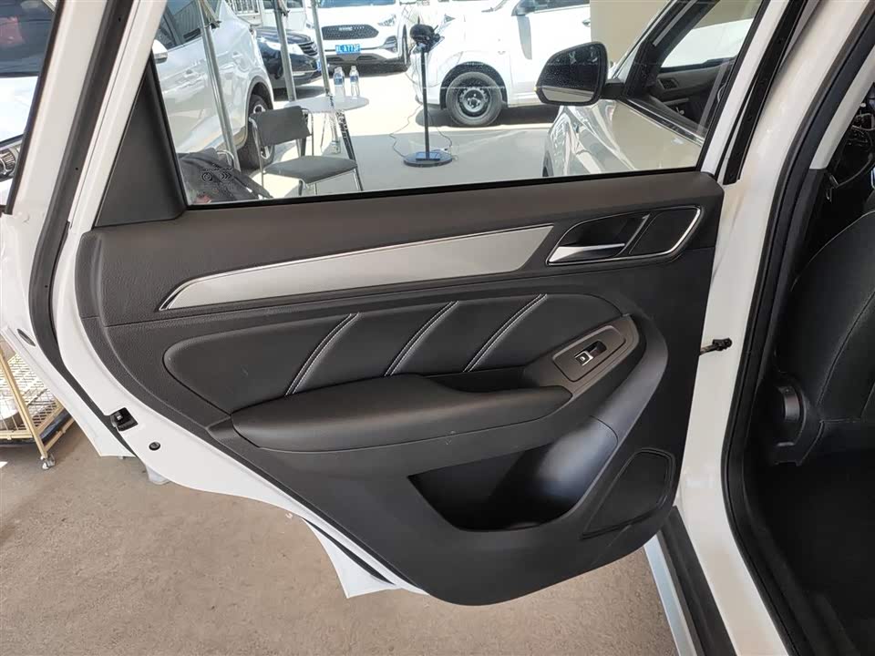 Roewe RX5 Roewe RX5