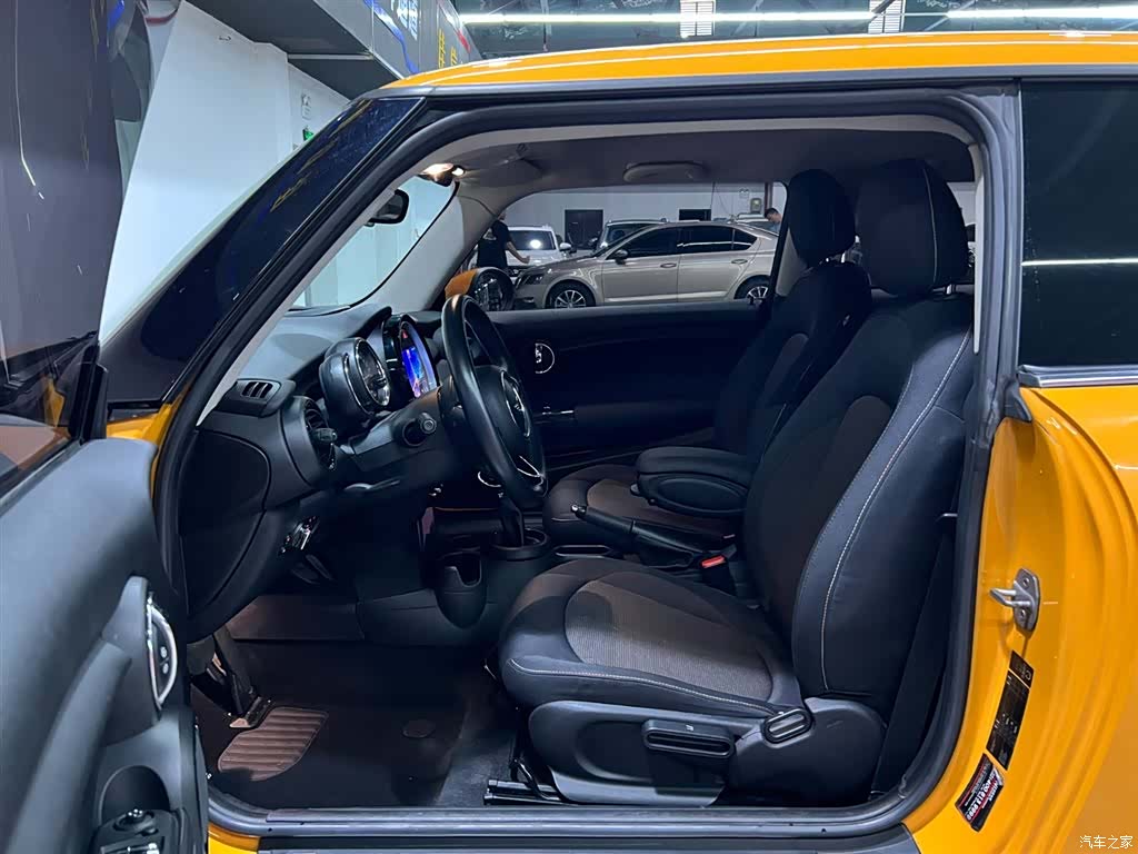 Mini ONE, 2015 8