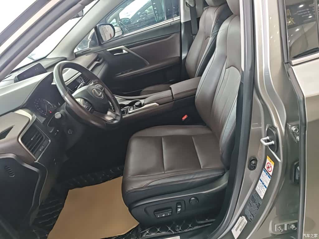Lexus RX, 2019 15