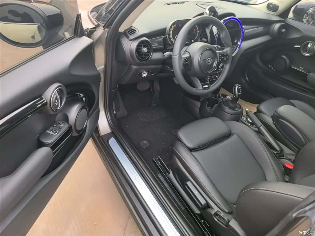 Mini Cooper, 2020 16