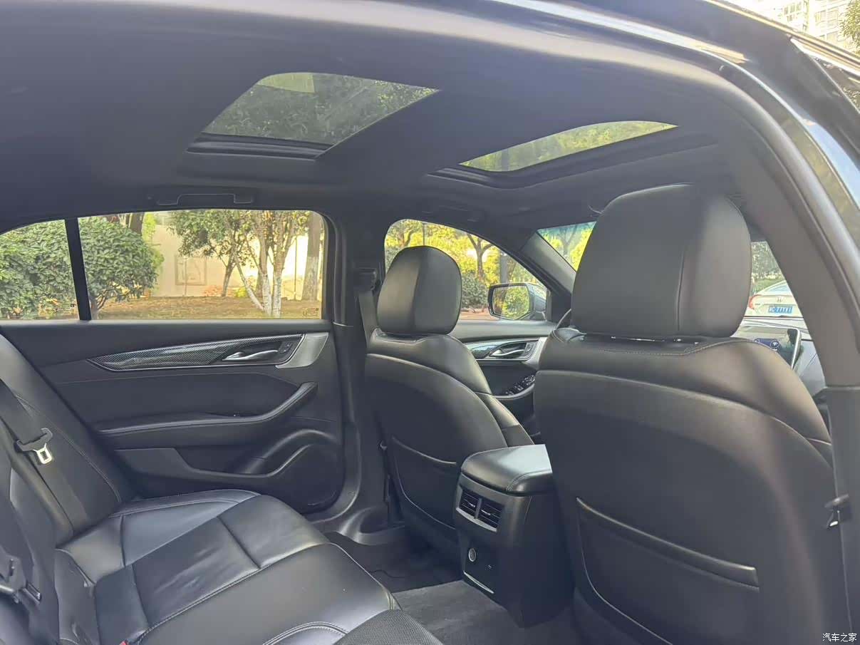 Cadillac CT5, 2021 3