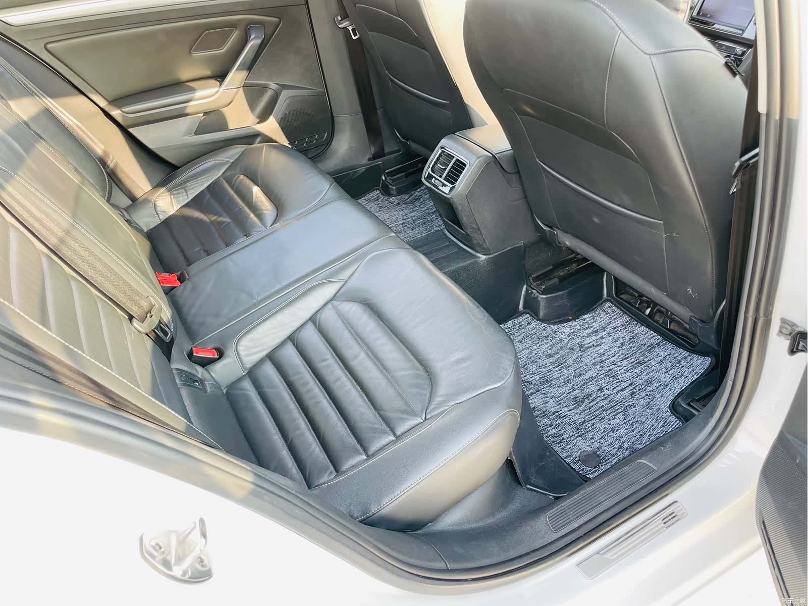 Volkswagen Lamando, 2018 7