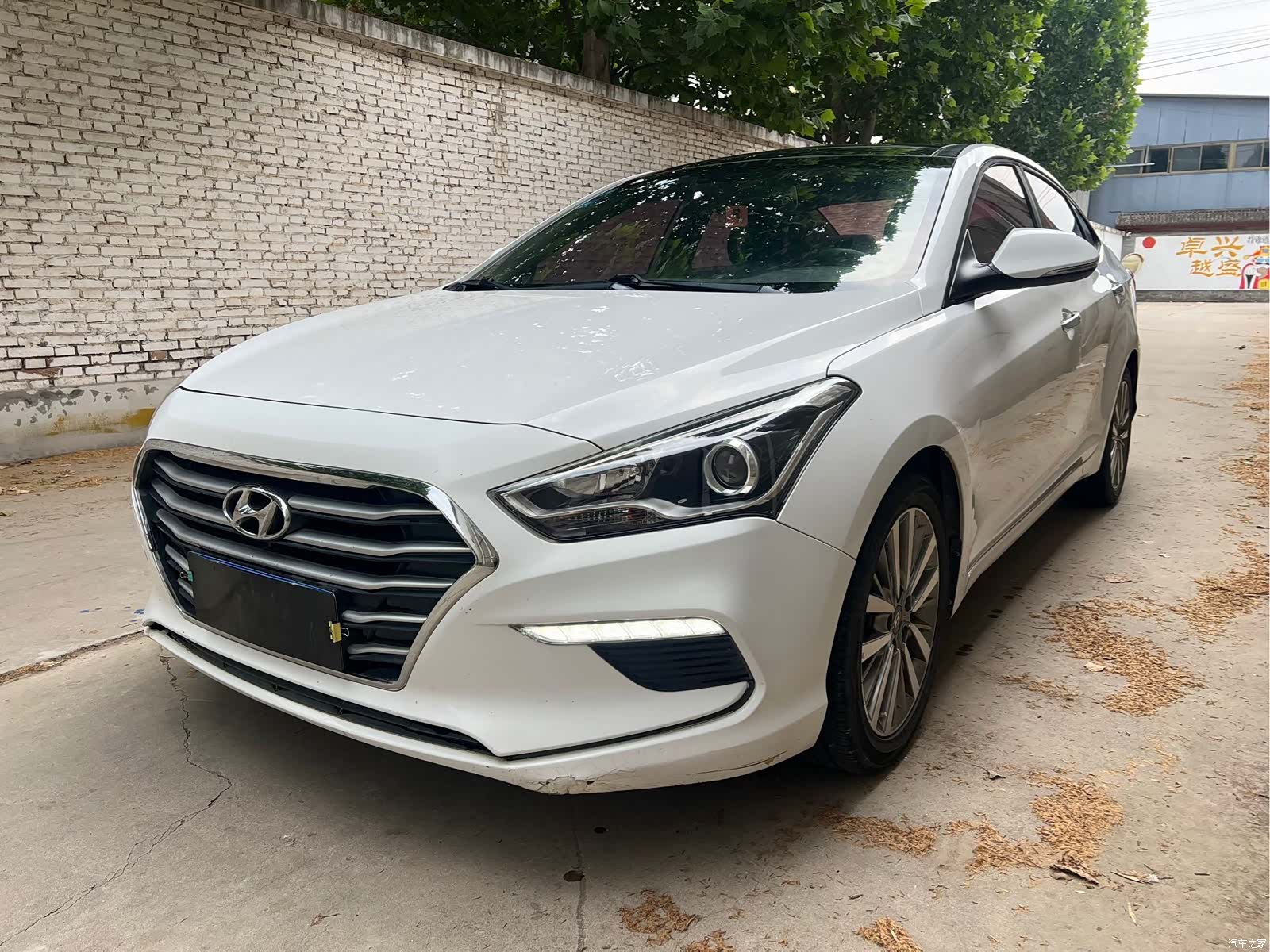 Hyundai GLS, 2017 1
