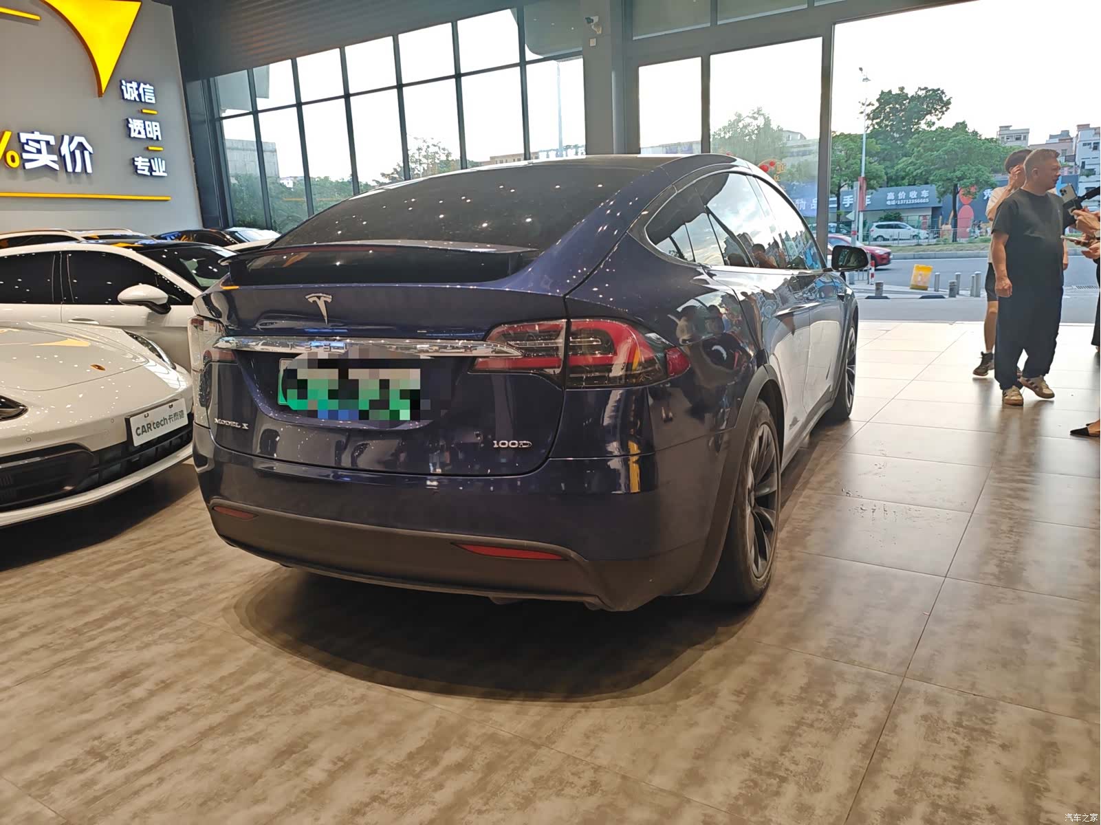 Tesla Model X, 2018 2
