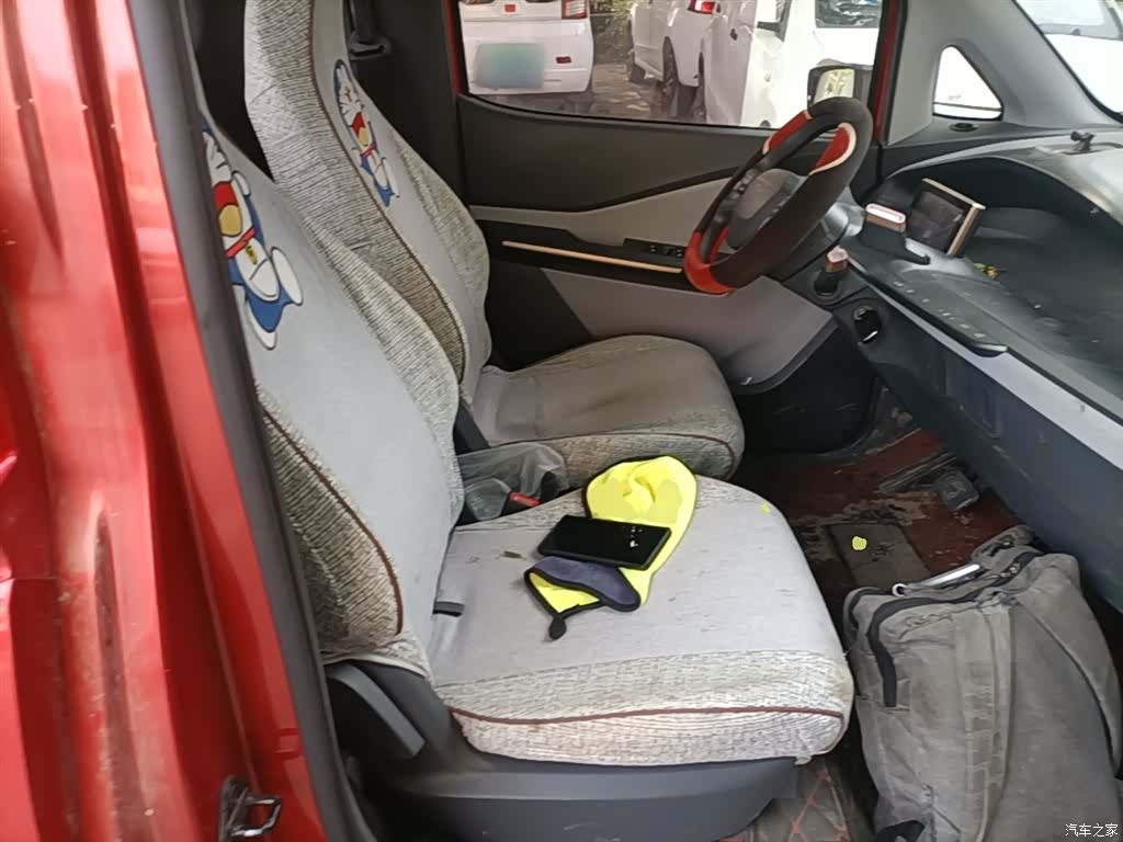 Wuling E200, 2019 25
