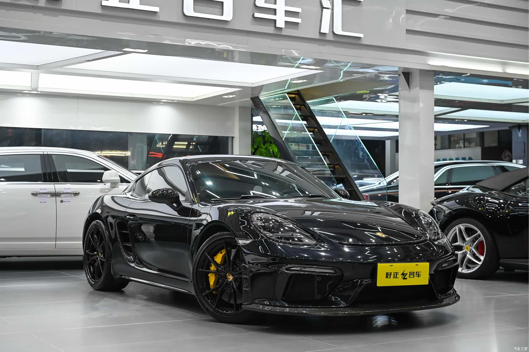 Porsche Cayman, 2019 3