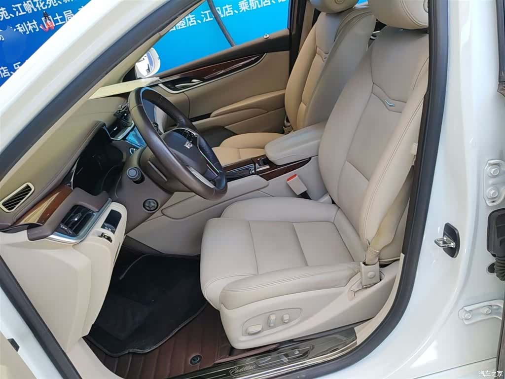 Cadillac XTS, 2017 15
