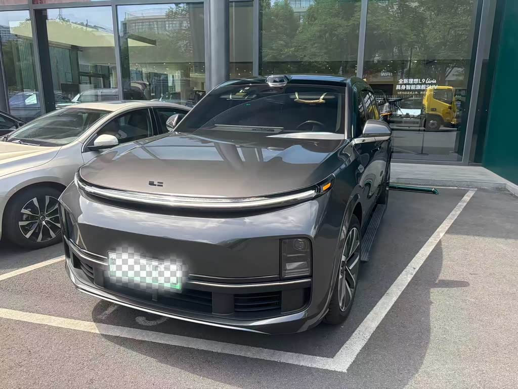 Li Auto L9