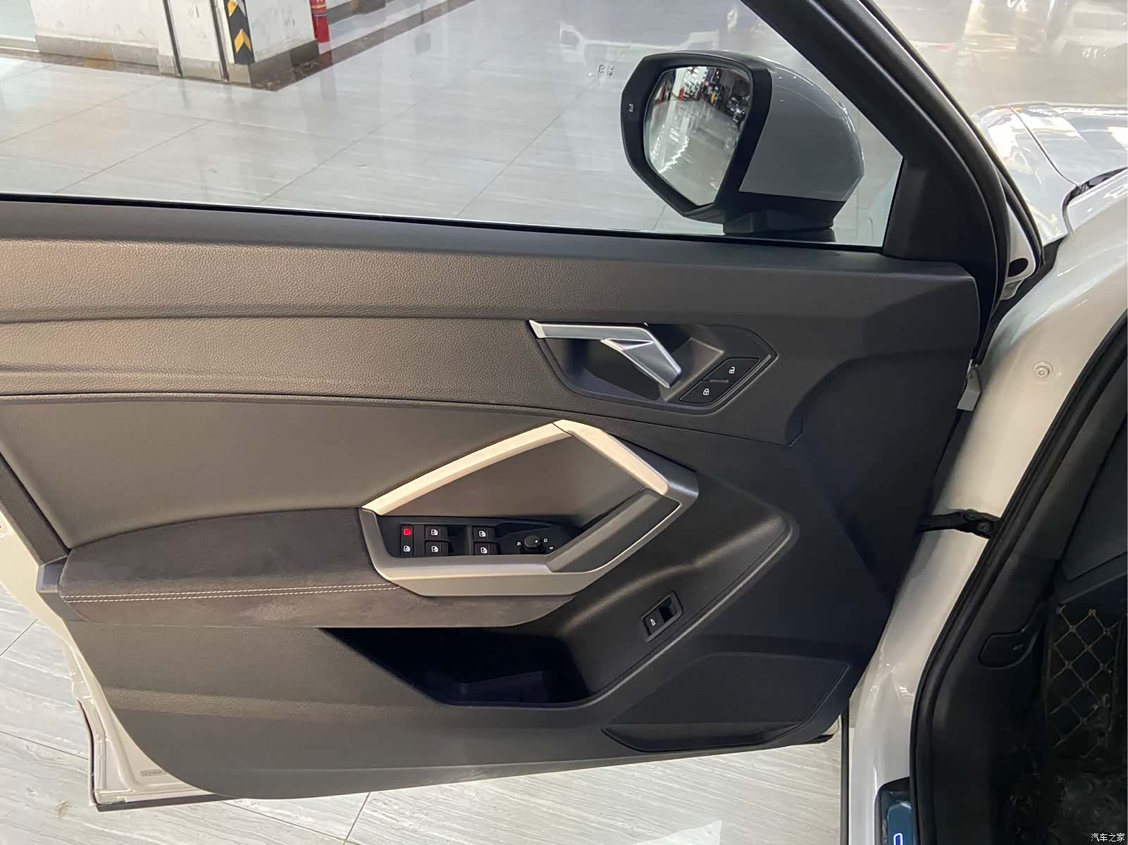 Audi Q3, 2022 18