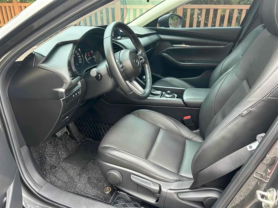 Mazda 3 Angkesaila Mazda 3 Angkesaila