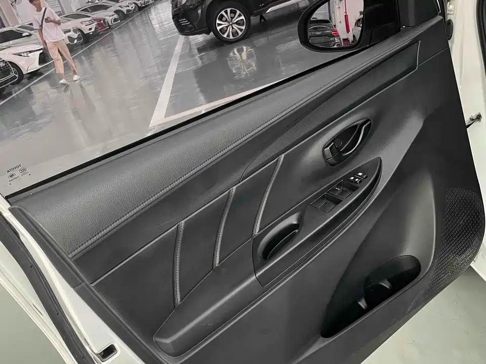 Toyota YARiS L Zhixuan