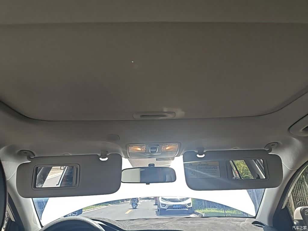 Kia KX, 2018 18