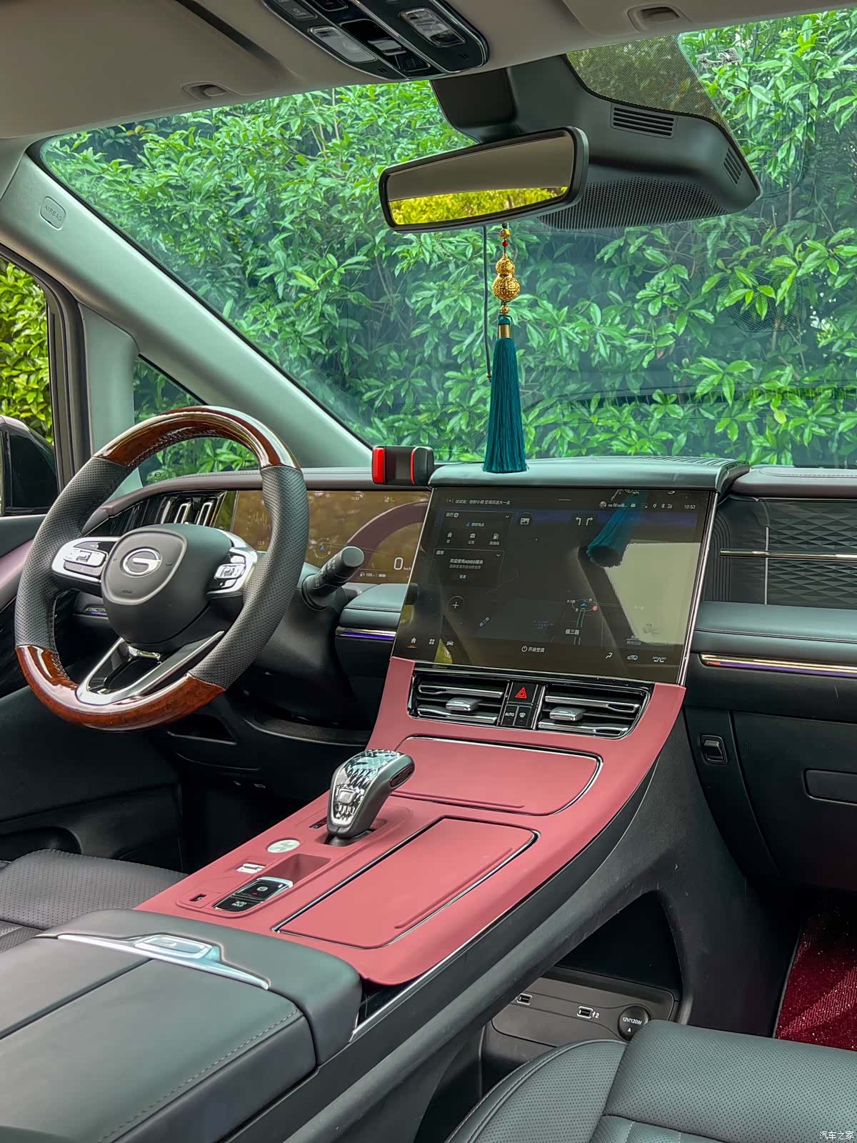 Trumpchi M8, 2023 10