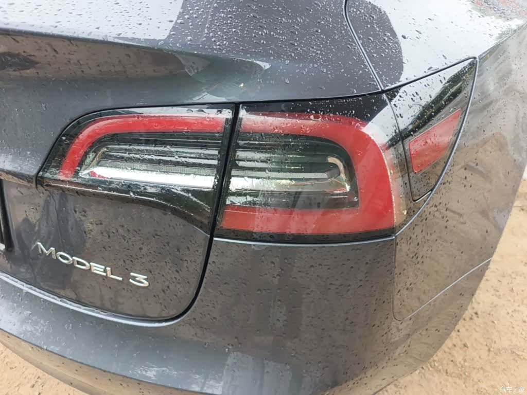 Tesla Model 3, 2022 8