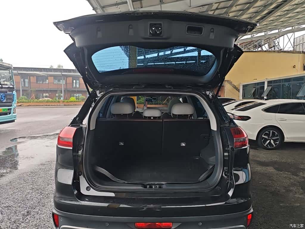 Geely Boyue, 2023 19