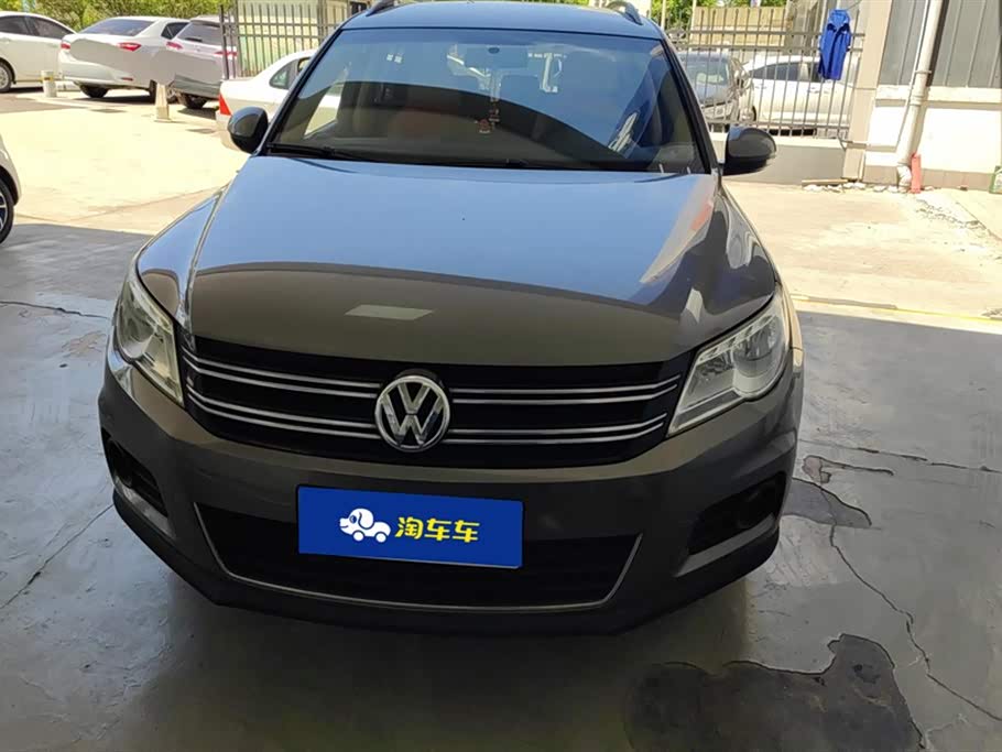 Volkswagen Tiguan Volkswagen Tiguan