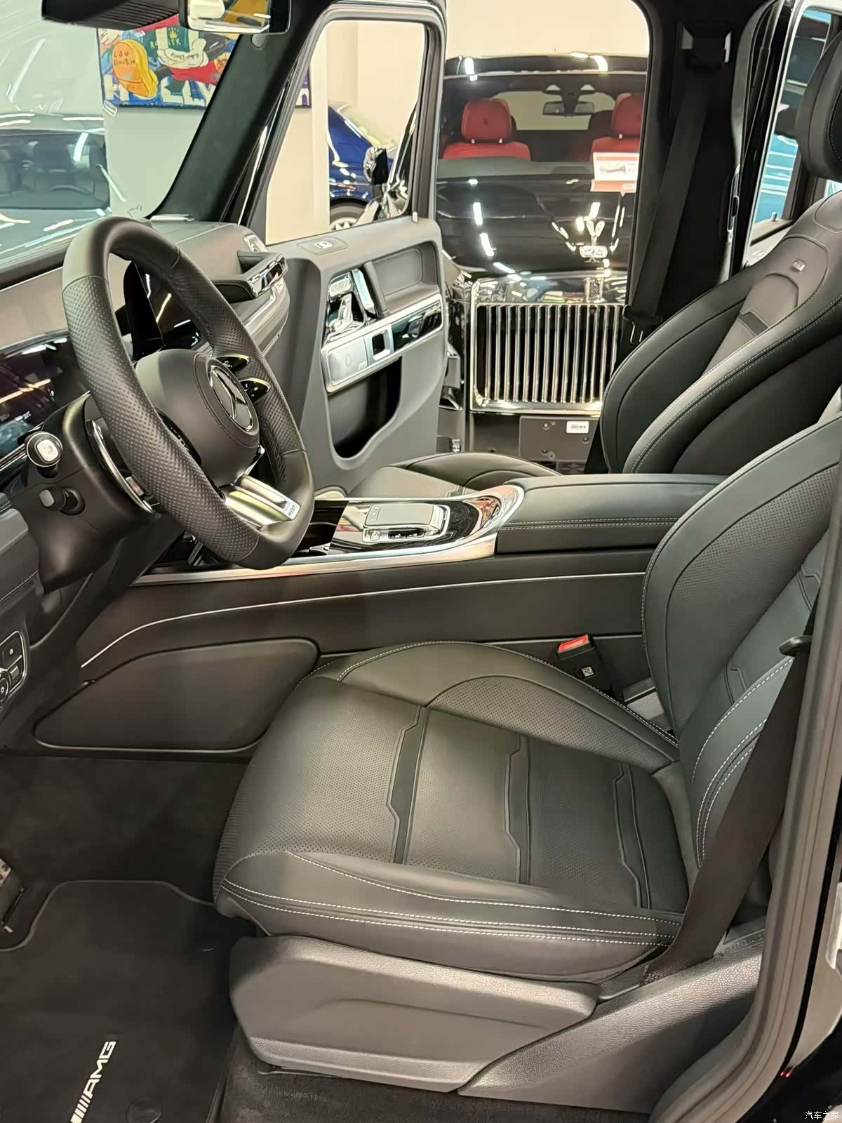 Mercedes-Benz G-Class, 2025 3