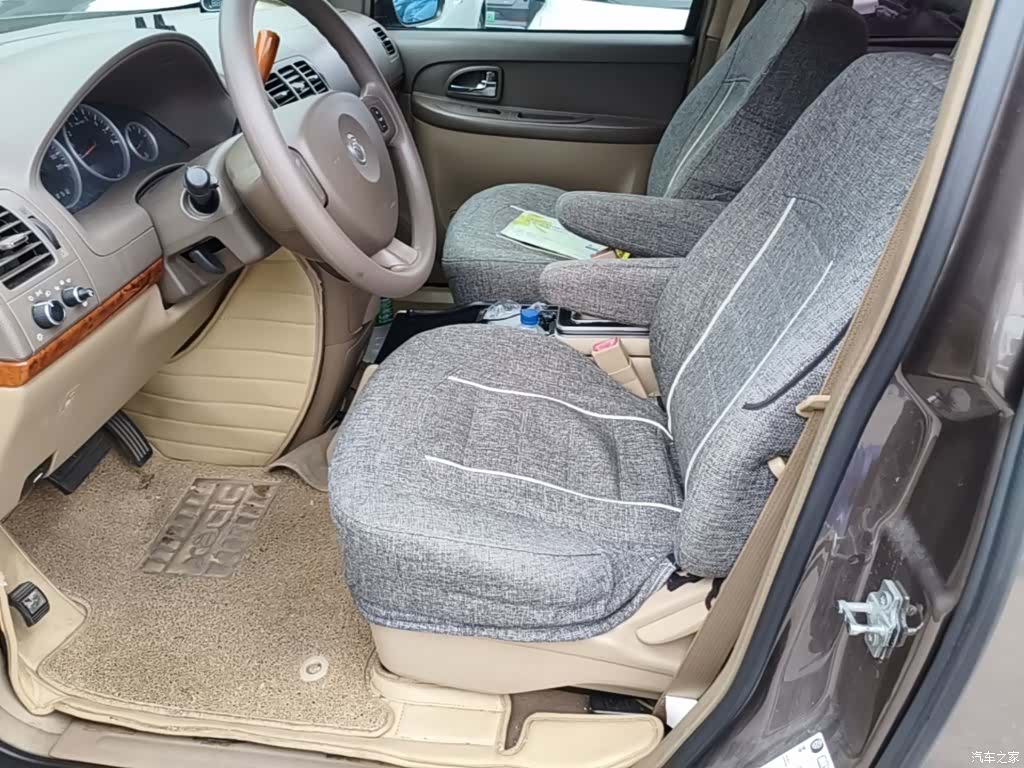 Buick GL8, 2016 8