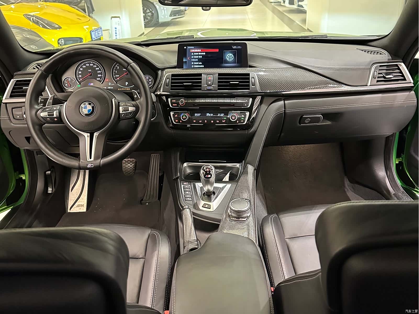 BMW M4, 2018 все фото