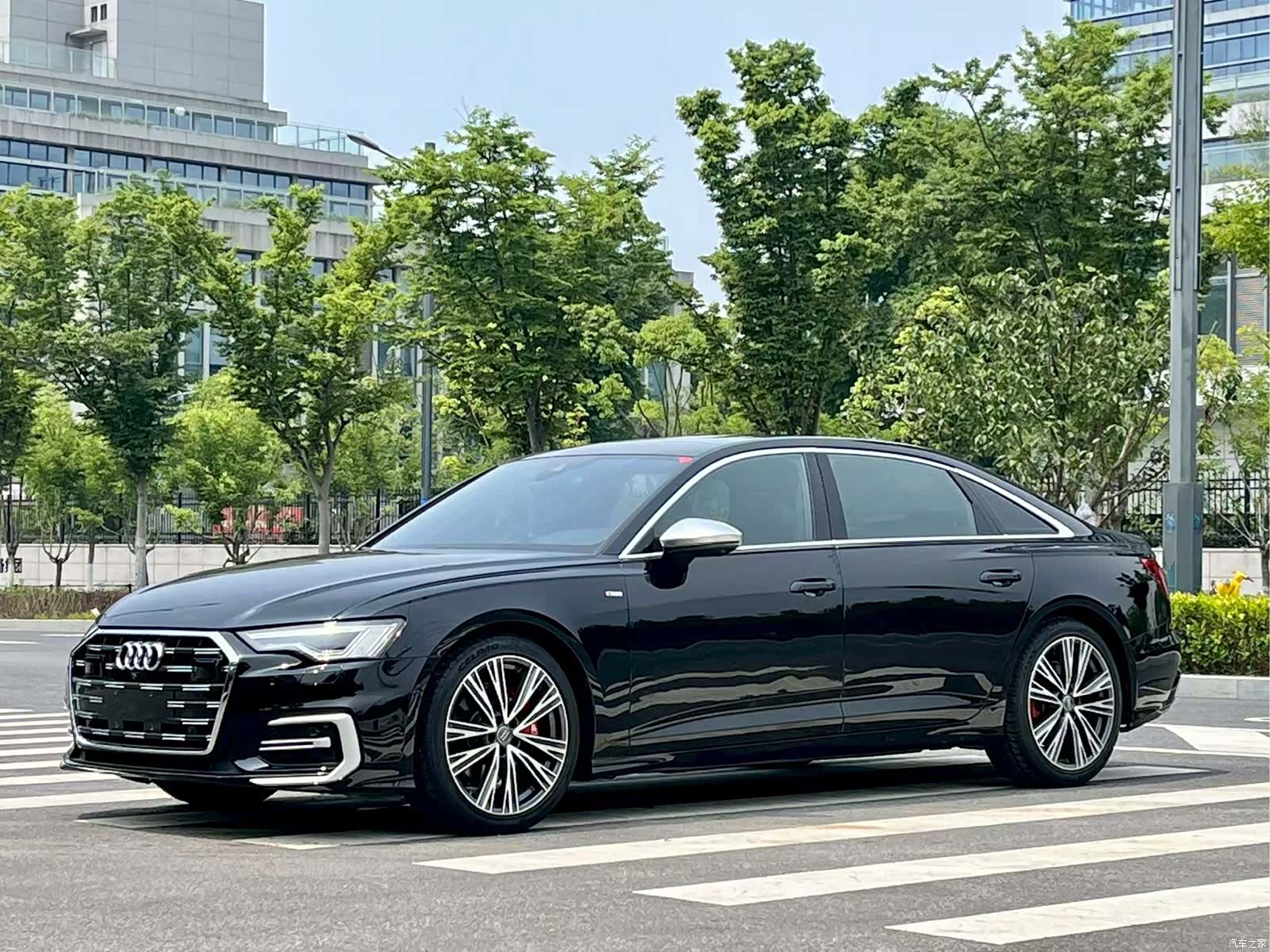 Audi A6L, 2020 1