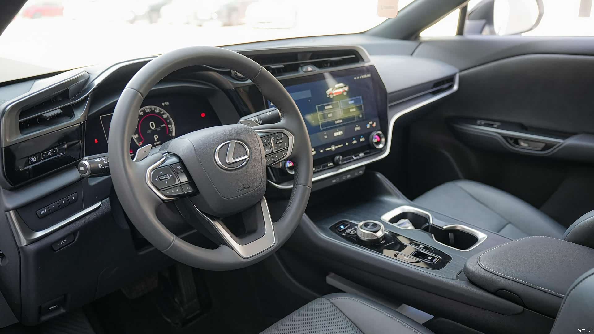Lexus RZ, 2024 8