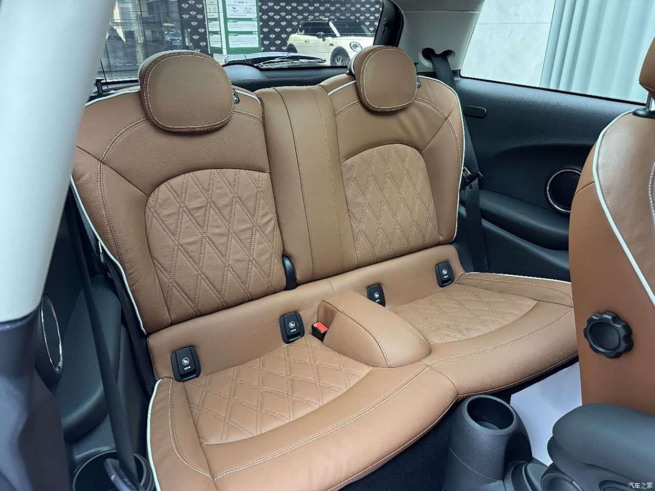 Mini Cooper, 2019 10