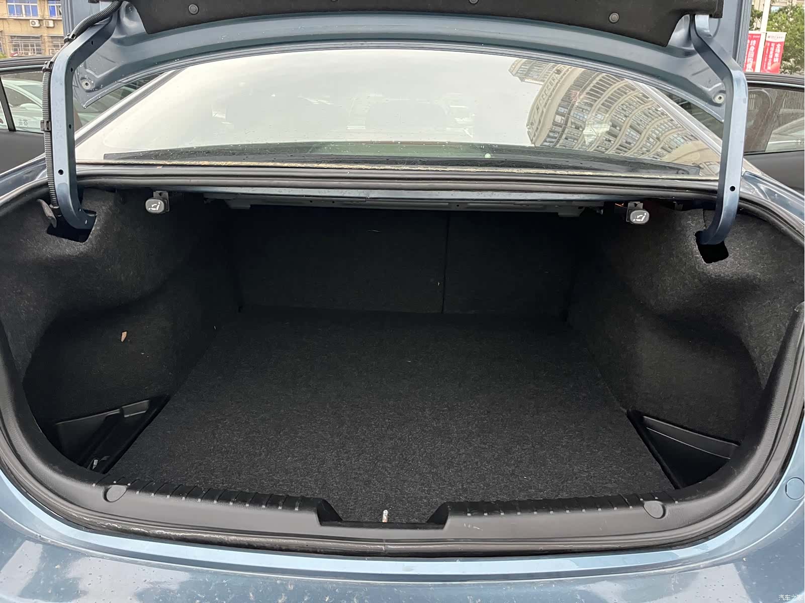 Mazda Atenza, 2016 17
