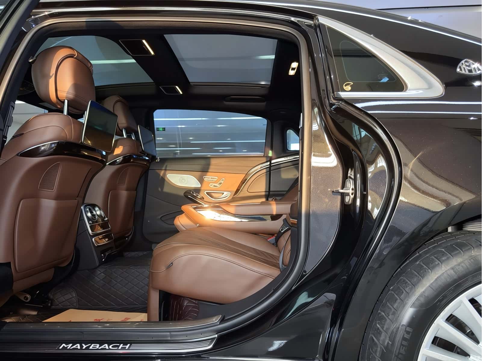 Maybach S-Class, 2018 14