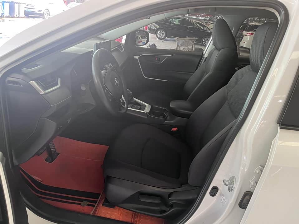 Toyota RAV4 Rongfang