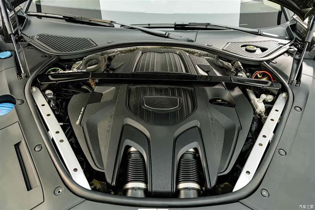 Porsche Panamera, 2022 25