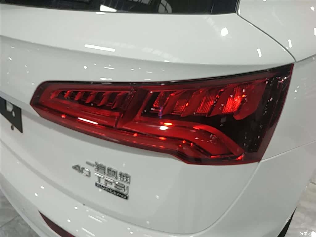 Audi Q5L, 2019 8