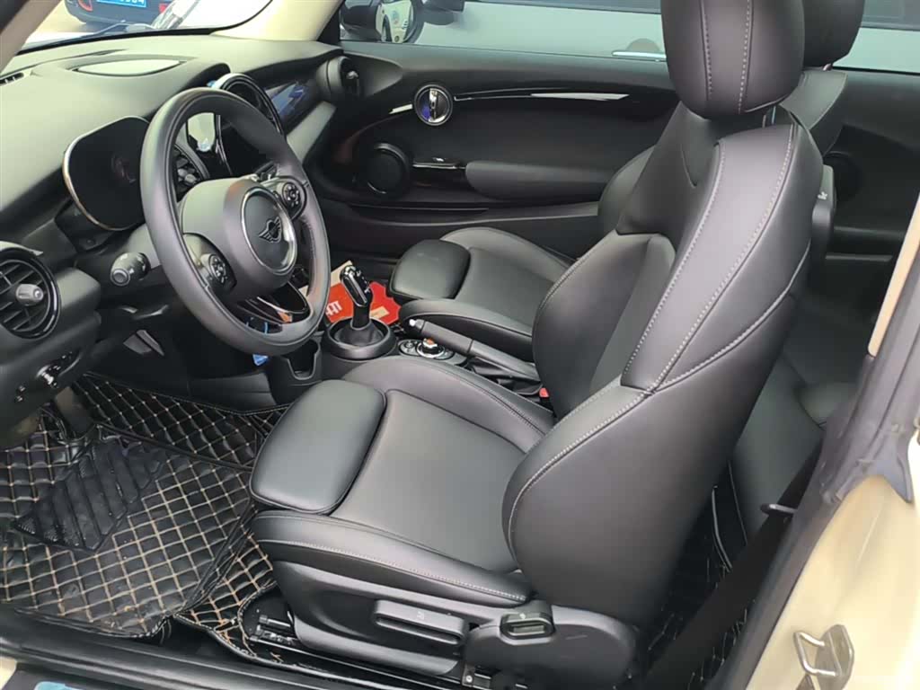 Mini Cooper, 2020 15