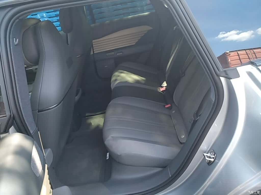 Audi E5, 2026 17