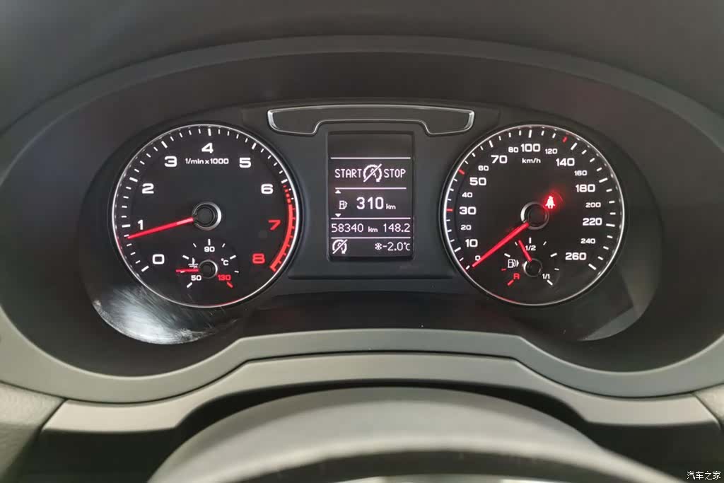 Audi Q3, 2018 14