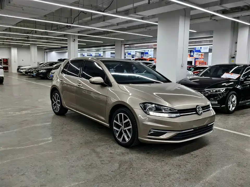 Volkswagen golf