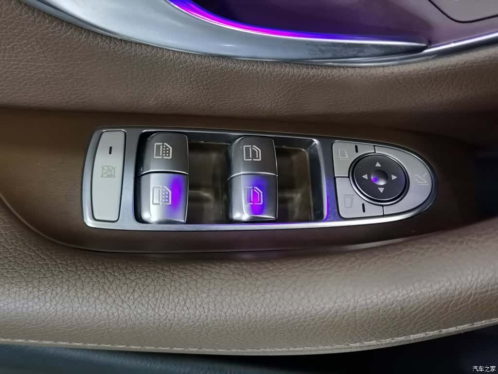 Mercedes-Benz E-Class, 2018 9