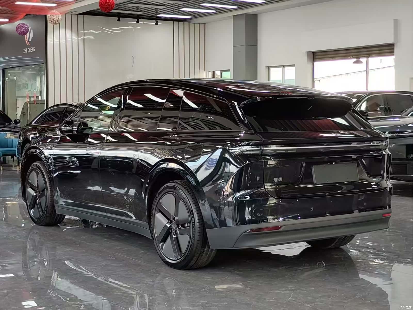 Li Auto i6, 2025 3