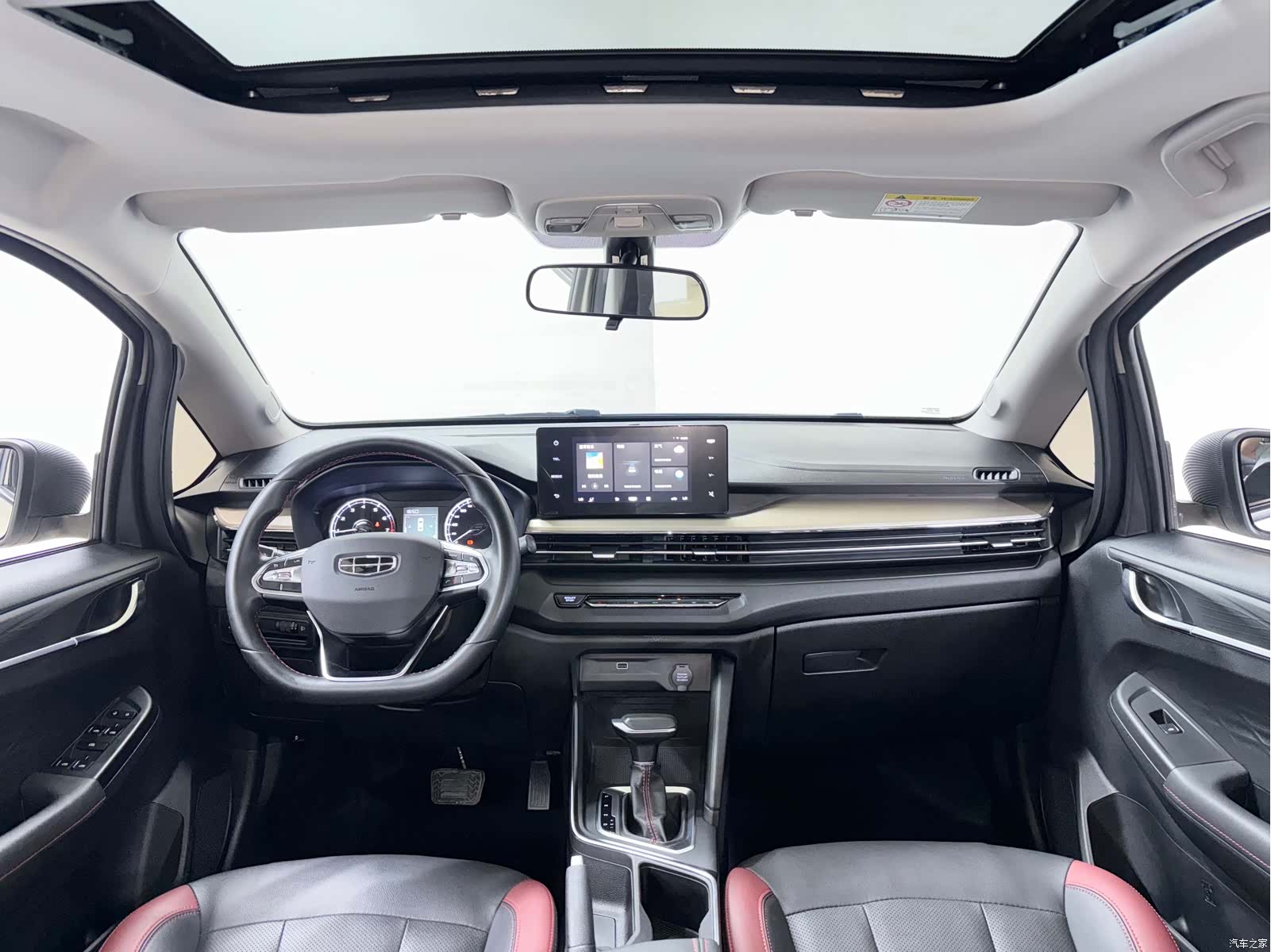 Geely X3, 2022 11