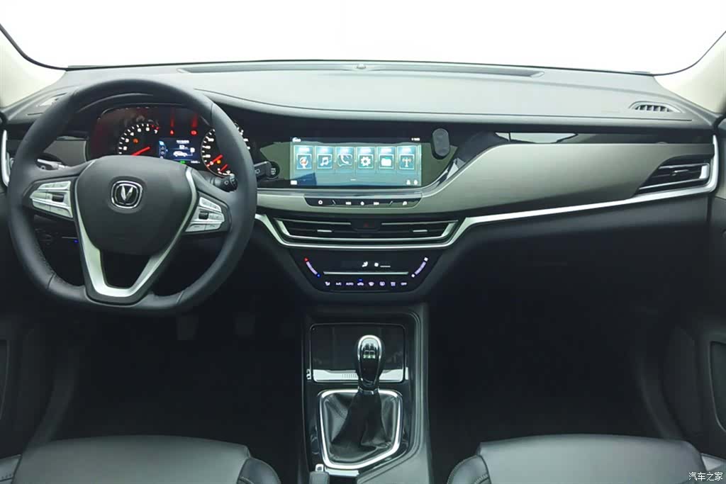 Changan CS35, 2023 12