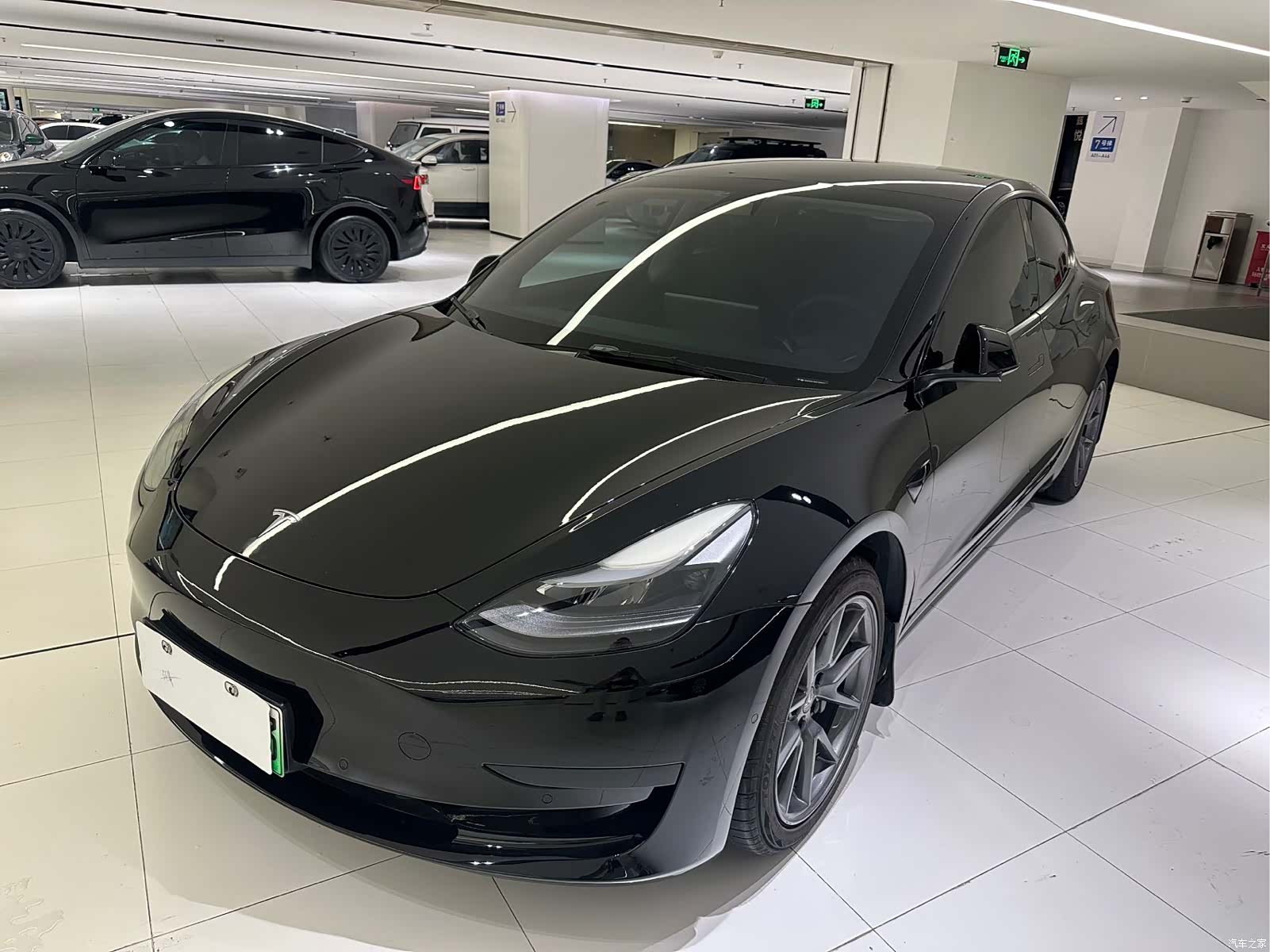 Tesla Model 3, 2022 1
