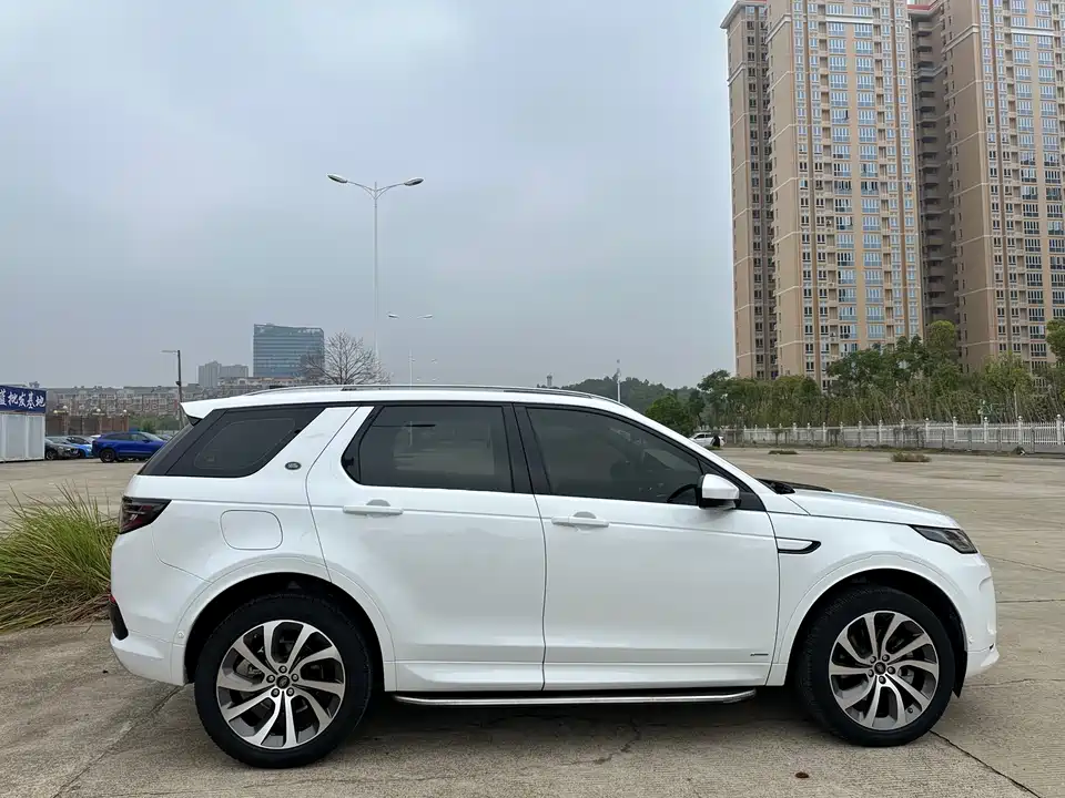 Land Rover Discover sports