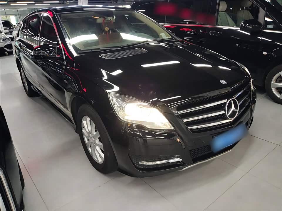 Mercedes-Benz R-class