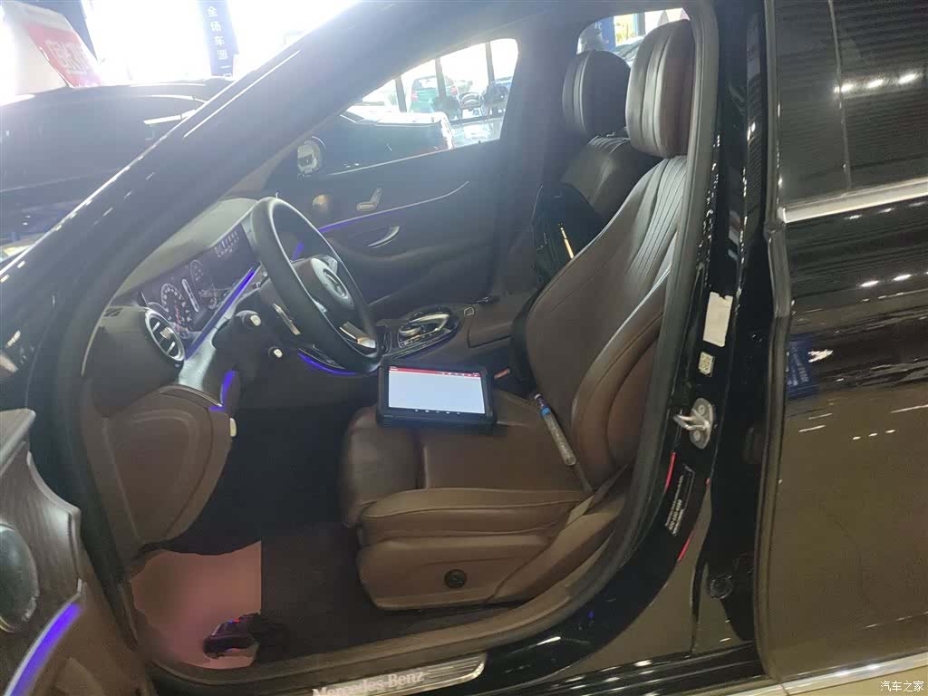 Mercedes-Benz E-Class, 2017 15