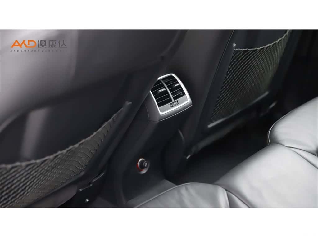 Audi Q3, 2018 9